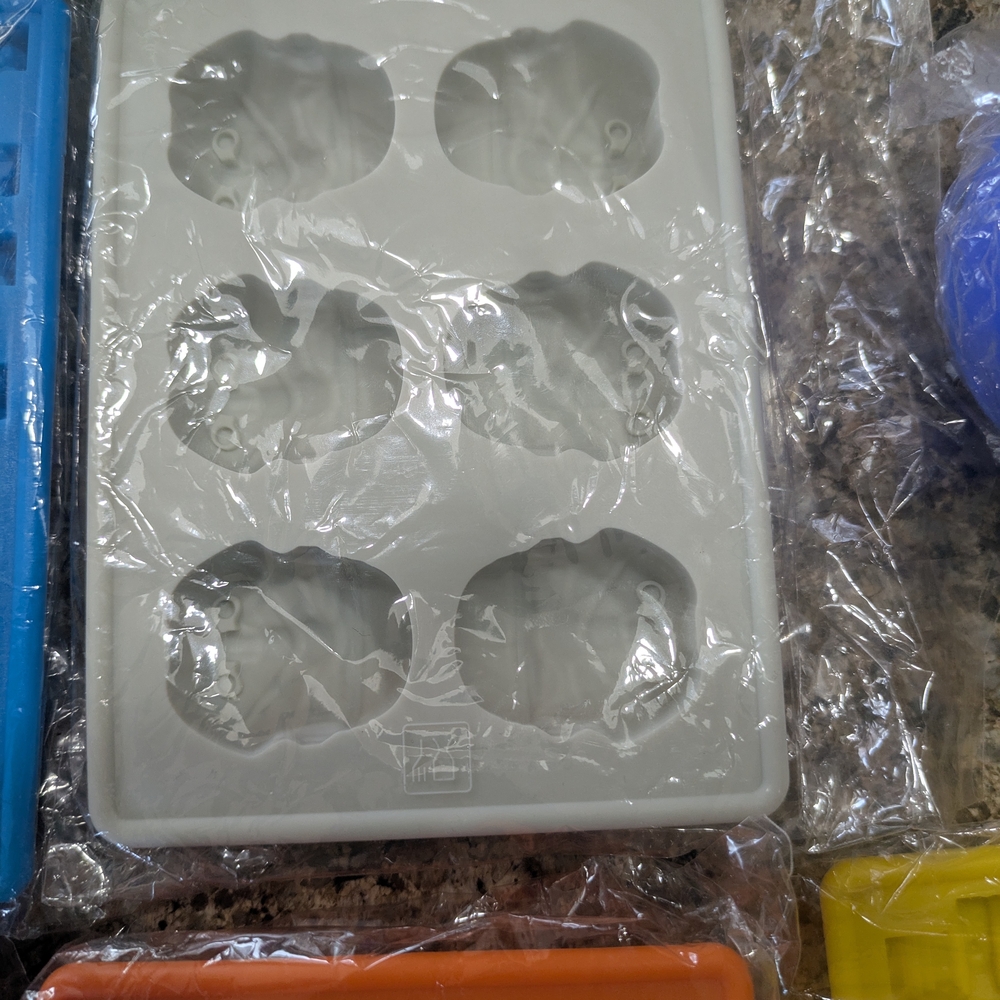 Star Wars Silicone Molds Set - Picture 7 of 16